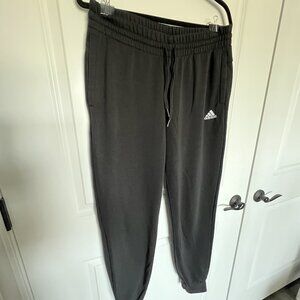 Adidas Women's Mid-rise Fleece Jogger Sweatpants
